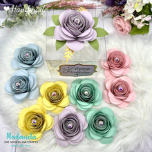 Load image into Gallery viewer, 4x4" Party Favor For Quinceanera Clear Box, Sweet Sixteen, Baby Shower, wedding, Bridal Shower