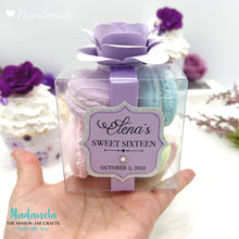 Cargar imagen en el visor de la galería, 3x3 Inches Personalized Flower Clear Party Favor Box For Weddings, Quinceanera, Sweet Sixteen Gifts