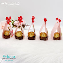 Cargar imagen en el visor de la galería, Valentine's Day Gifts, Ferrero Chocolate Party Favor, Valentine's Chocolates Set of 5