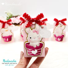 Cargar imagen en el visor de la galería, Valentine's Day Gifts, Ferrero Chocolate Party Favor, Valentine's Chocolates Set of 5