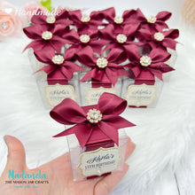 Cargar imagen en el visor de la galería, Wedding Favors, Elegant Clear Party Favor Box, Quinceanera Favor, Sweet Sixteen Favor