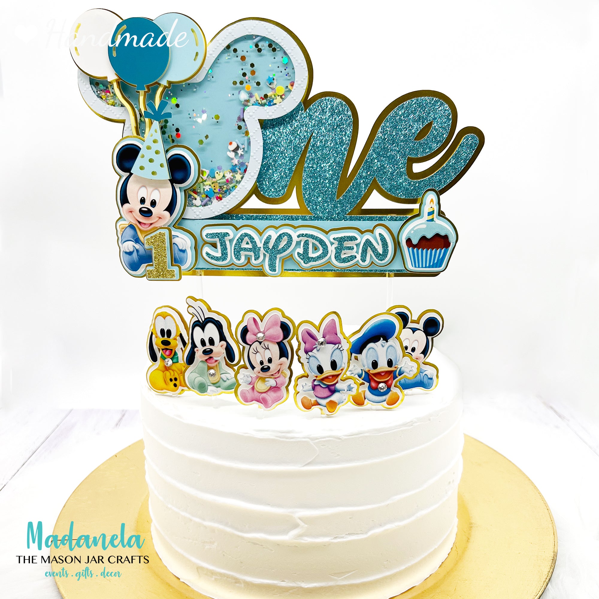 Order Mickey Mouse Fondant Cake Online, Price Rs.3600 | FlowerAura