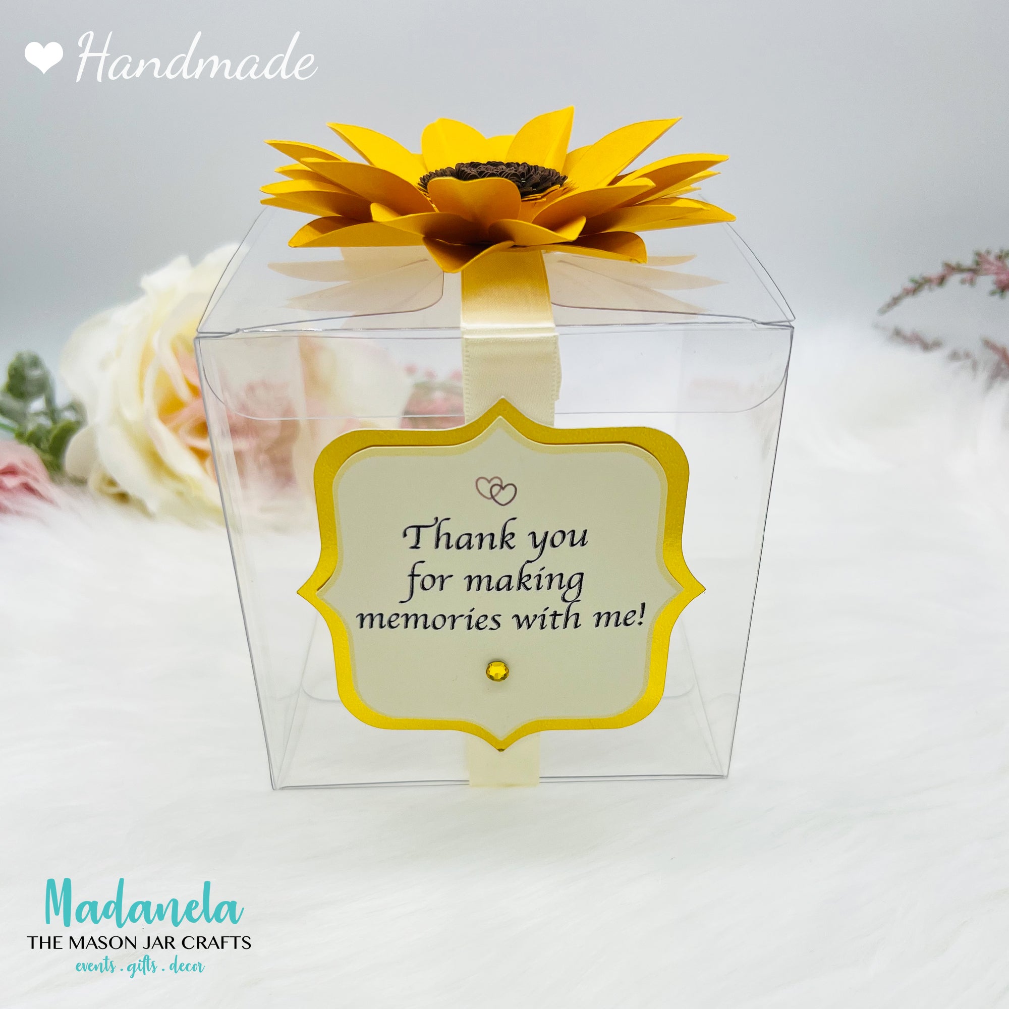 Personalized Sunflower Clear Party Favor Box For Quinceanera